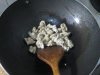香椿肥肠