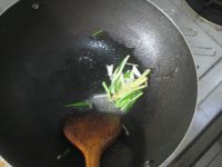香椿肥肠