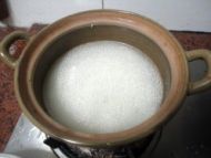 彩蔬腊味煲仔饭