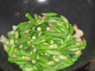 青椒茄子炒肉
