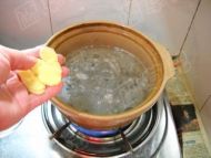 腊味乳鸽炖萝卜