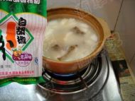 腊味乳鸽炖萝卜