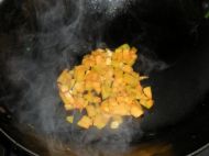 南瓜香肠炒饭