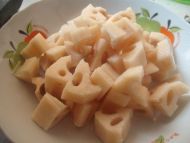 鸡肉炒藕丁