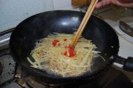 黄瓜土豆丝