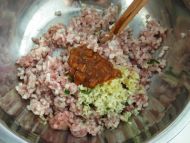 山野菜肉末馅饼