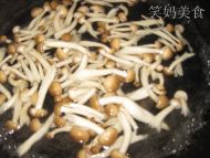 蒜苔蟹味菇