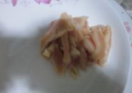 萝卜洋葱炒鸡肉