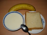 牛奶燕麦片营养粥