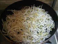 清炒绿豆芽