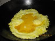 黄瓜片炒鸡蛋