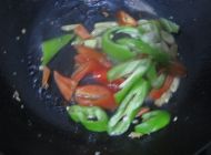 菠萝咕噜肉