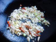 圆白菜炒虾米