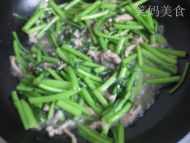 肉丝茼蒿