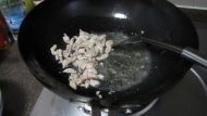 肉丝炒蕨菜