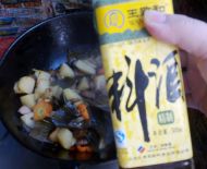 土豆海带炖猪肉