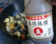 土豆海带炖猪肉