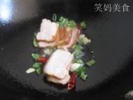 熏肉炒黄豆芽