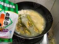 黄颡鱼炖豆腐