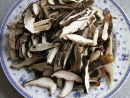 香菇炒肉丝