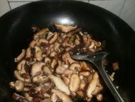 香菇肉片