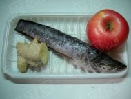 苹果炖生鱼