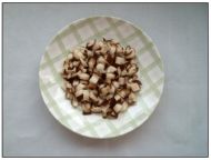 香菇西芹小米粥