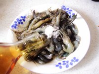 椒盐油爆河虾