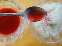 小猪吃草莓饭团