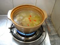 山药黄芪炖乳鸽