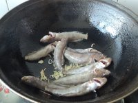 黄鱼炖豆腐