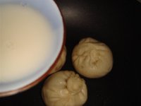 水煎肉包