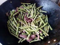 豆角炒牛心