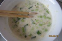 葱香虾皮蛋饼