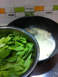 青菜鱼片汤