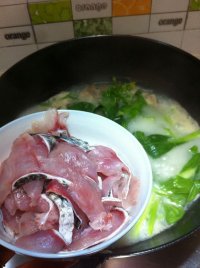 青菜鱼片汤