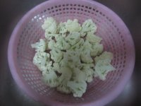 花菜虾皮枸杞汤