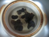 花菜虾皮枸杞汤