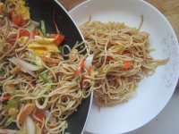 鸡蛋炒卤面