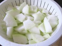 牛肉丸滚老节瓜汤