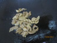 蒜苔炒肉片
