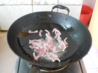 蒜苔炒肉丝