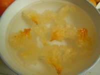 木耳雪梨汤