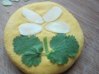 四叶花紫薯南瓜饼