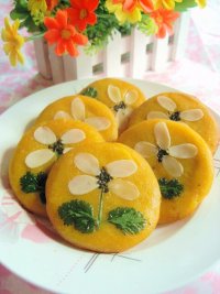 四叶花紫薯南瓜饼