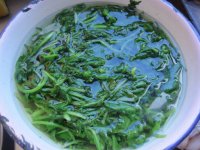 红油荠菜肉沫馄饨