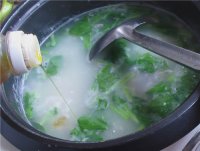 小油菜瘦肉粥