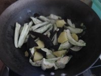 茄子土豆炖豆角