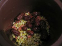 胡萝卜玉米大枣粥