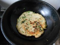 烫面韭菜饼